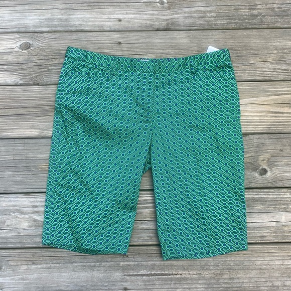 Laundry by Shelli Segal green navy geometric design Bermuda shorts New with tags - Picture 2 of 10